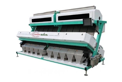 Chute-Type Color Sorter